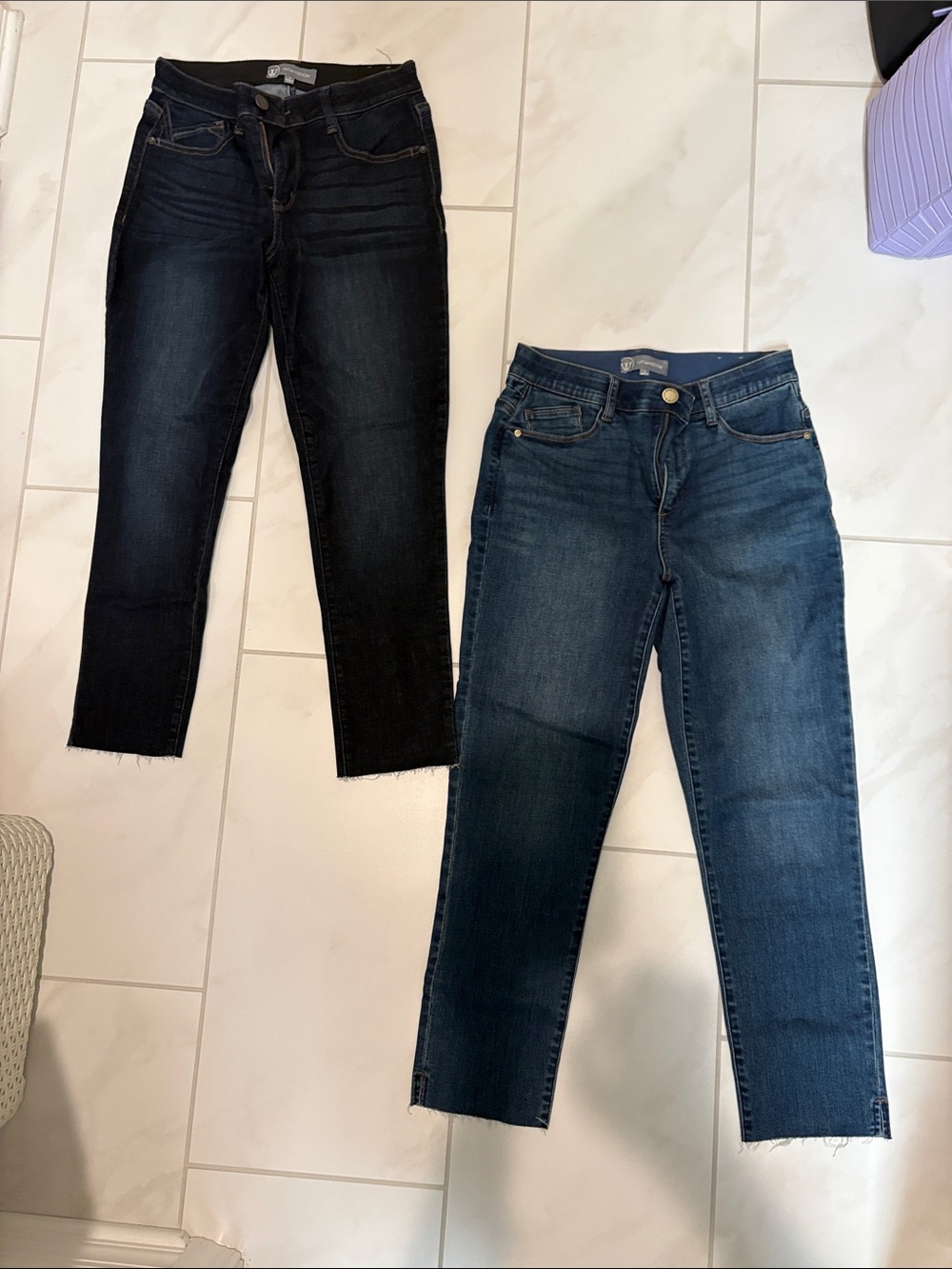 Wit & Wisdom Ankle Crop Jeans in Dark Blue and Black Washes